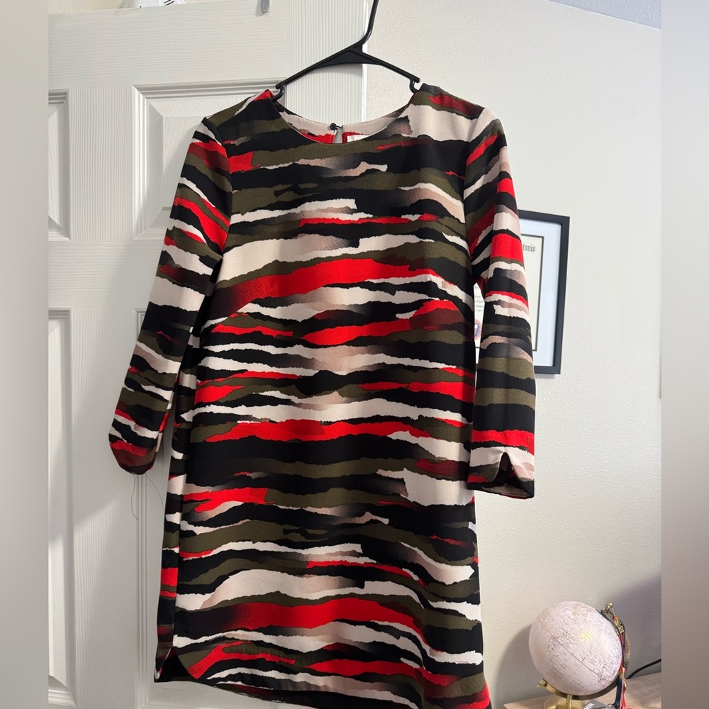 H&M Abstract Multicolor Stripe Shift Dress